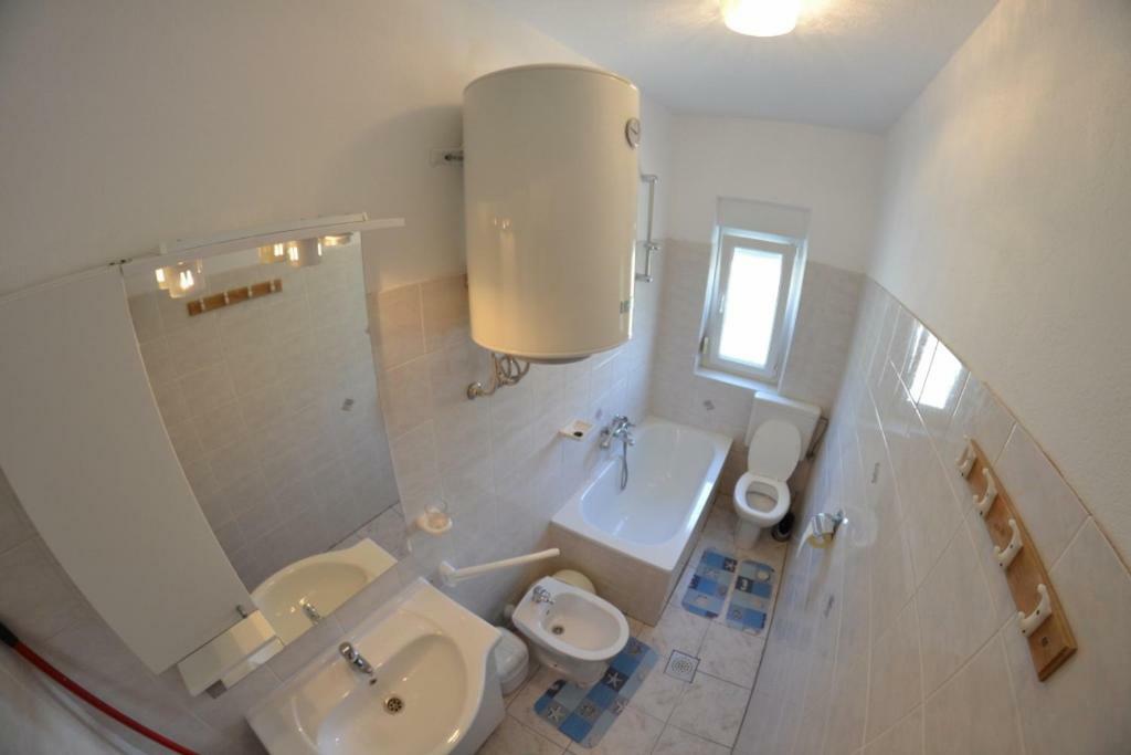 Sloth Apartment Palit Exterior foto