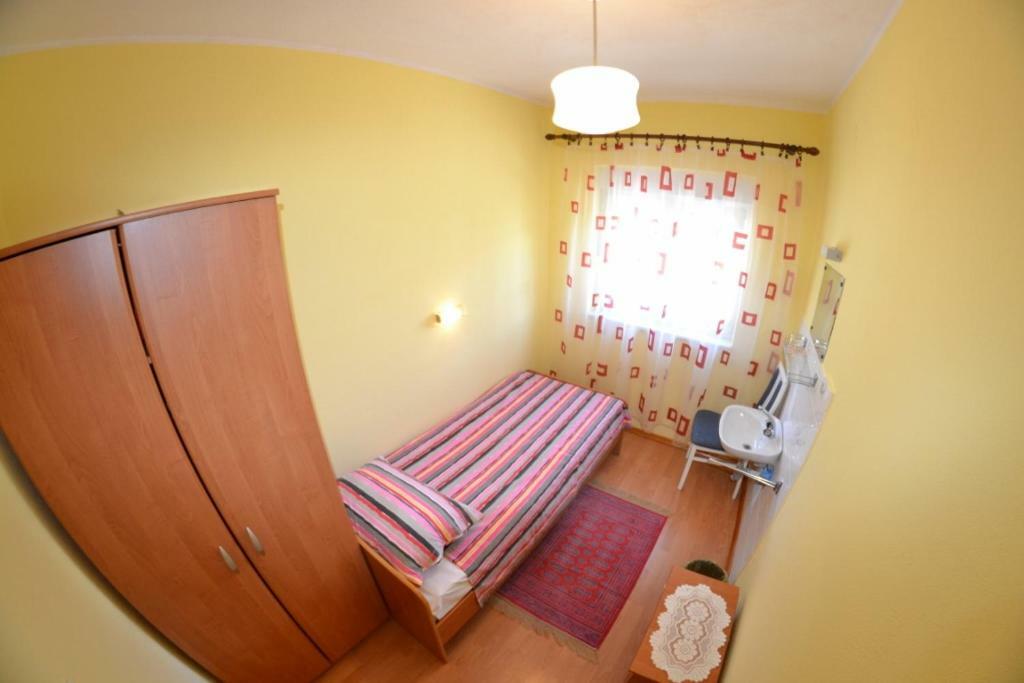 Sloth Apartment Palit Exterior foto